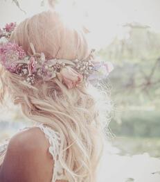 Veil and flowers